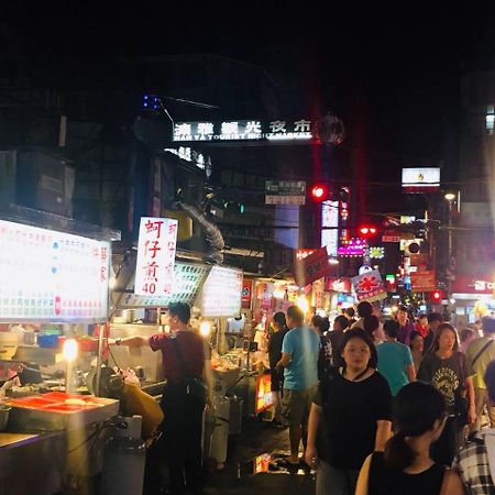 Holyone Hotel Taipei Luaran gambar